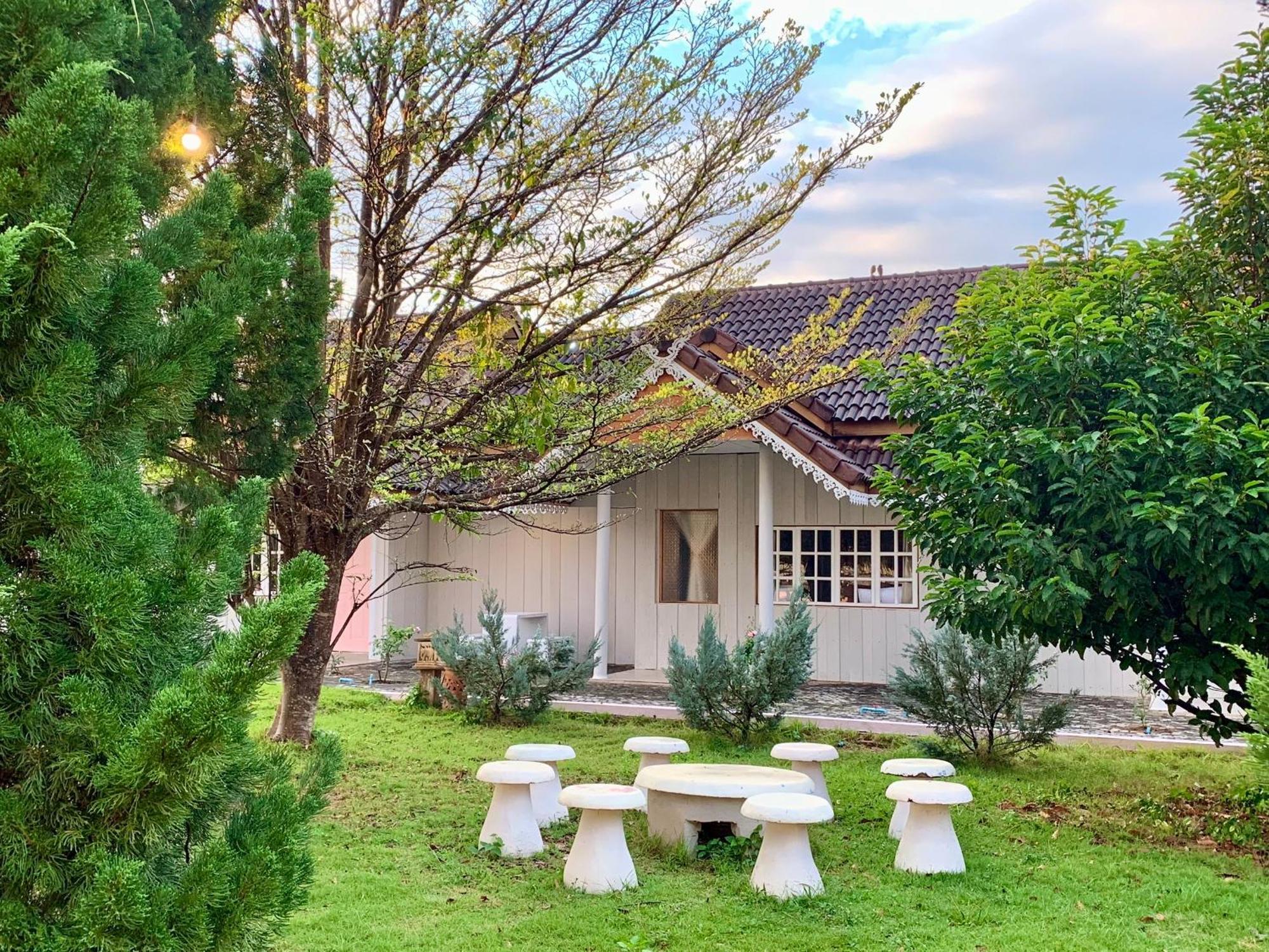 Funwan Hotel Li Bagian luar foto