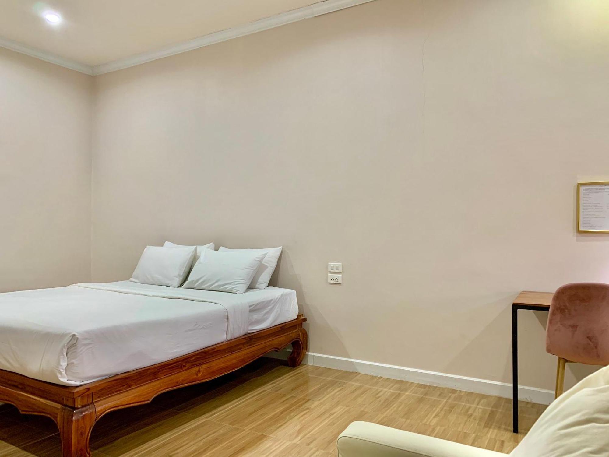 Funwan Hotel Li Bagian luar foto